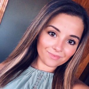 Meet your Posher, Vera